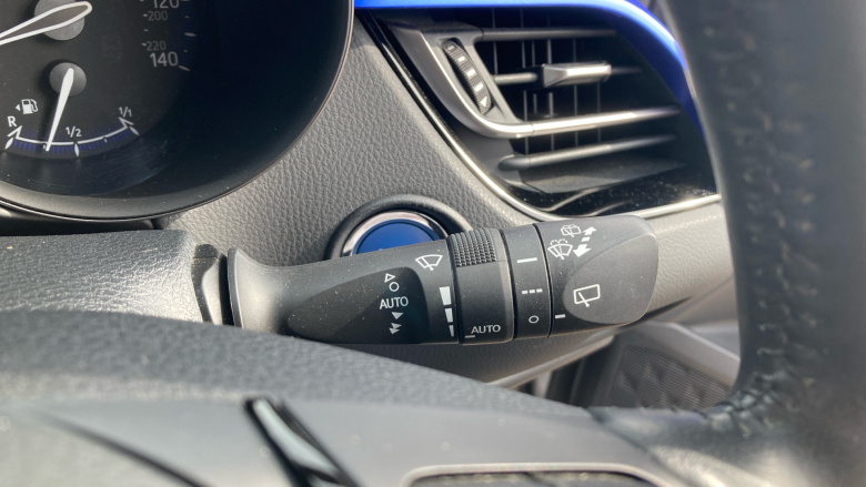 Toyota C-HR 1.8 Hybrid Dynamic 5dr CVT Hybrid Hatchback